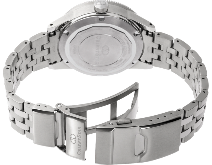 Orient Star M42 Diver 1964 V2 Titanium Watch RE-AU0702B Image 4