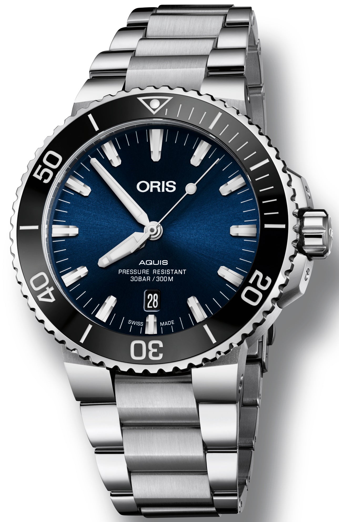 Oris Aquis Date Bracelet 01 733 7730 4135-07 8 24 05PEB Image 1