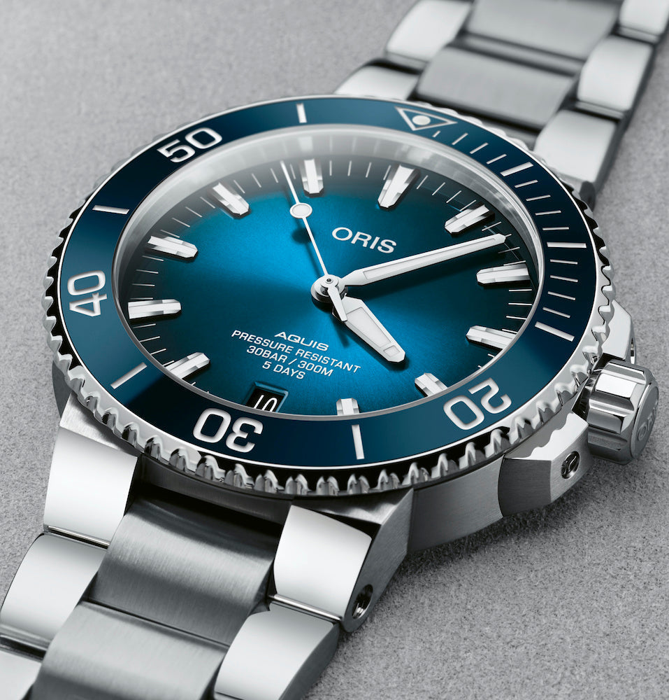Oris Aquis Date Calibre 400 Bracelet Watch D ORS-1672 Image 4