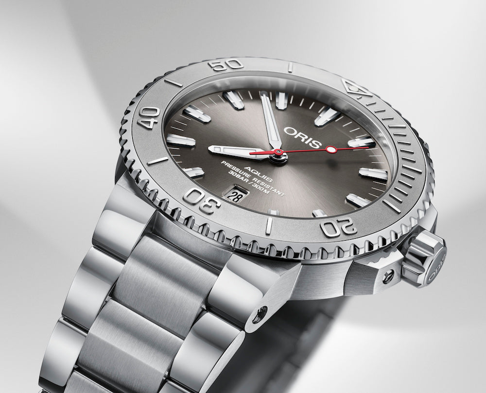 Oris Aquis Date Relief Bracelet 01 733 7730 4153-07 8 24 05PEB Image 2