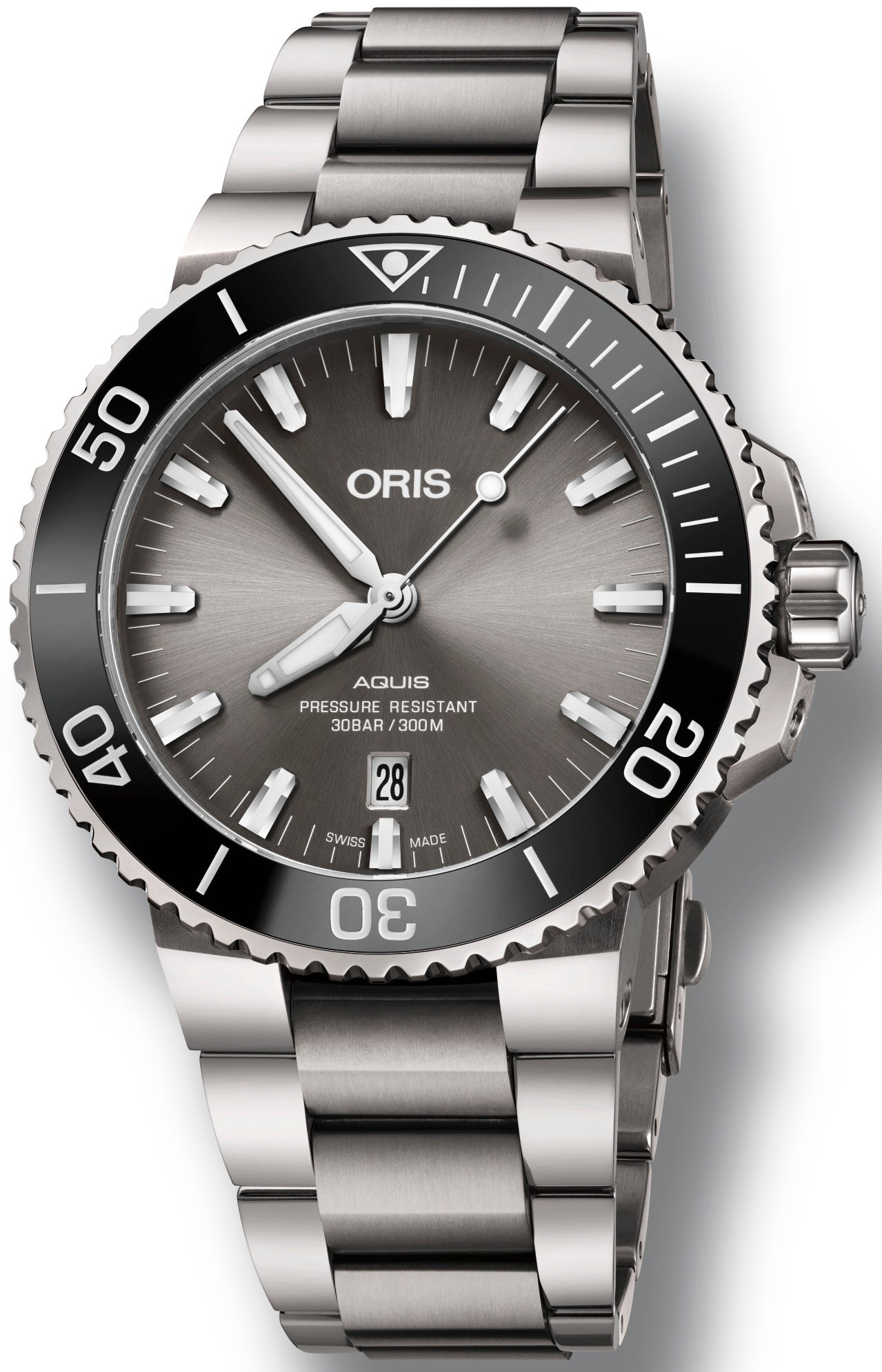 Oris Aquis Titanium Date 01 733 7730 7153-07 8 24 15PEB Image 1