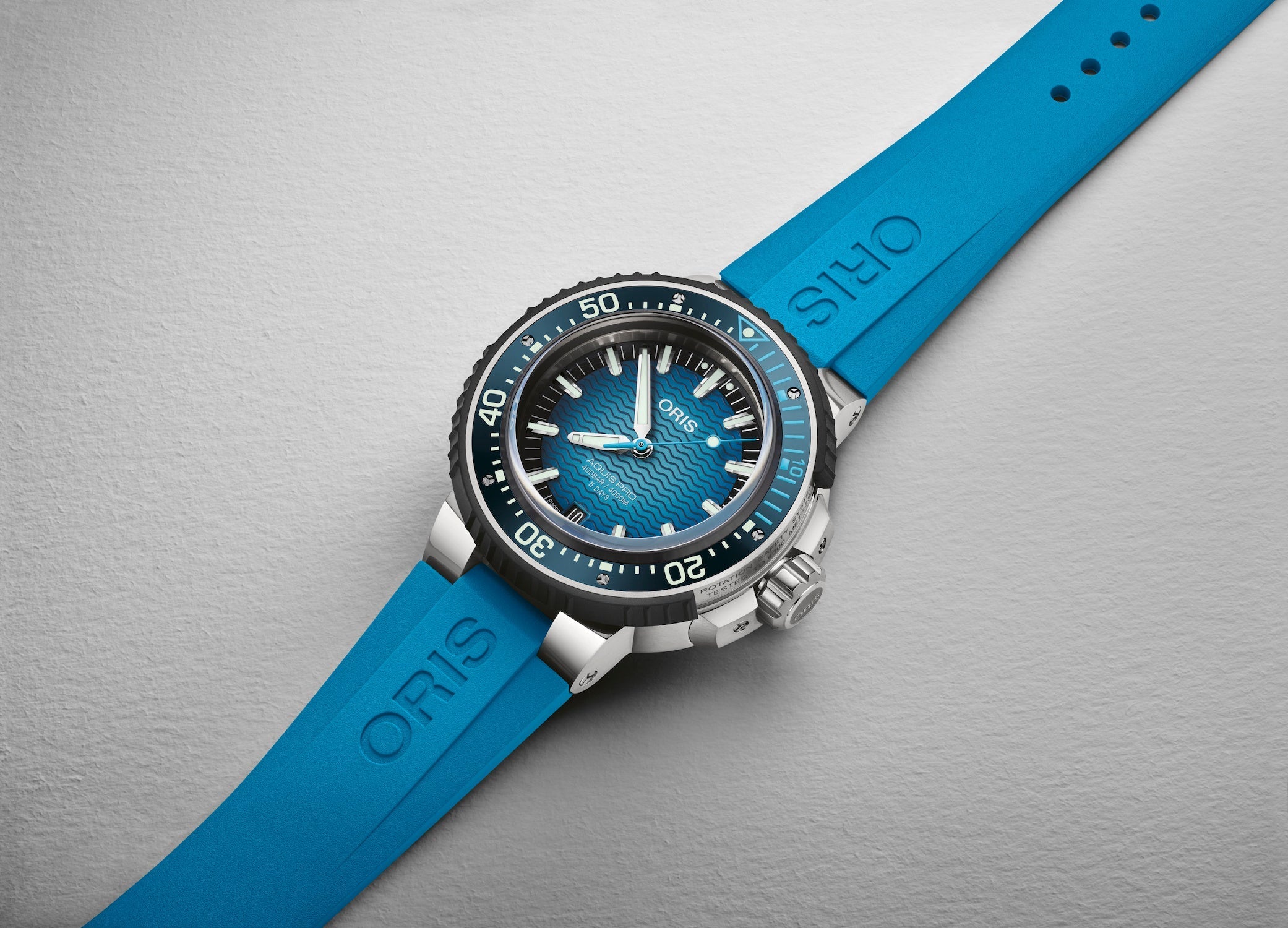 Oris AquisPro 4000m Calibre 400 Watch 01 400 7777 7155-Set Image 4