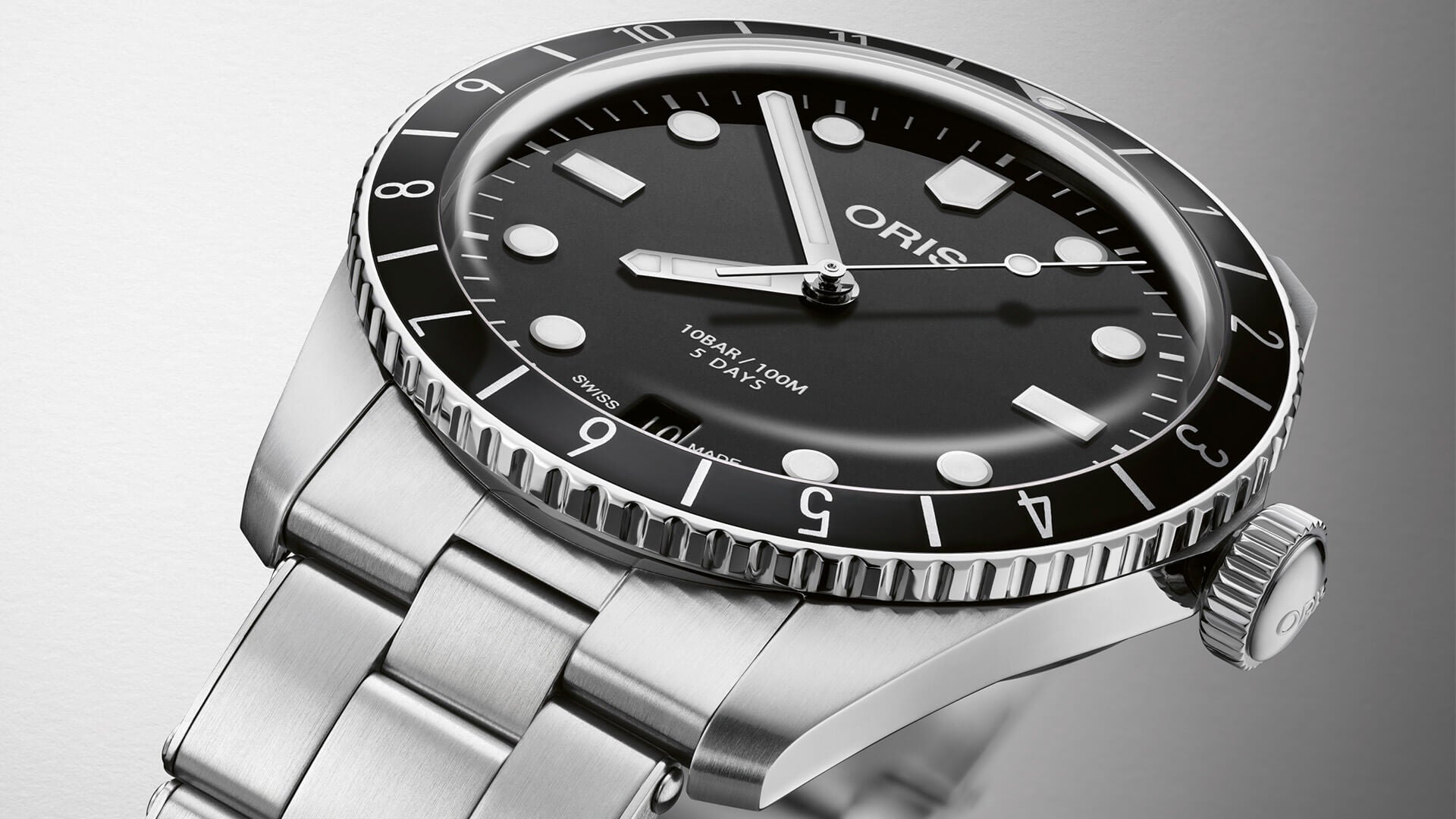 Oris Divers Sixty Five 12H Calibre 400 Bracelet Watch 01 400 7772 4054-07 8 20 18 Image 2