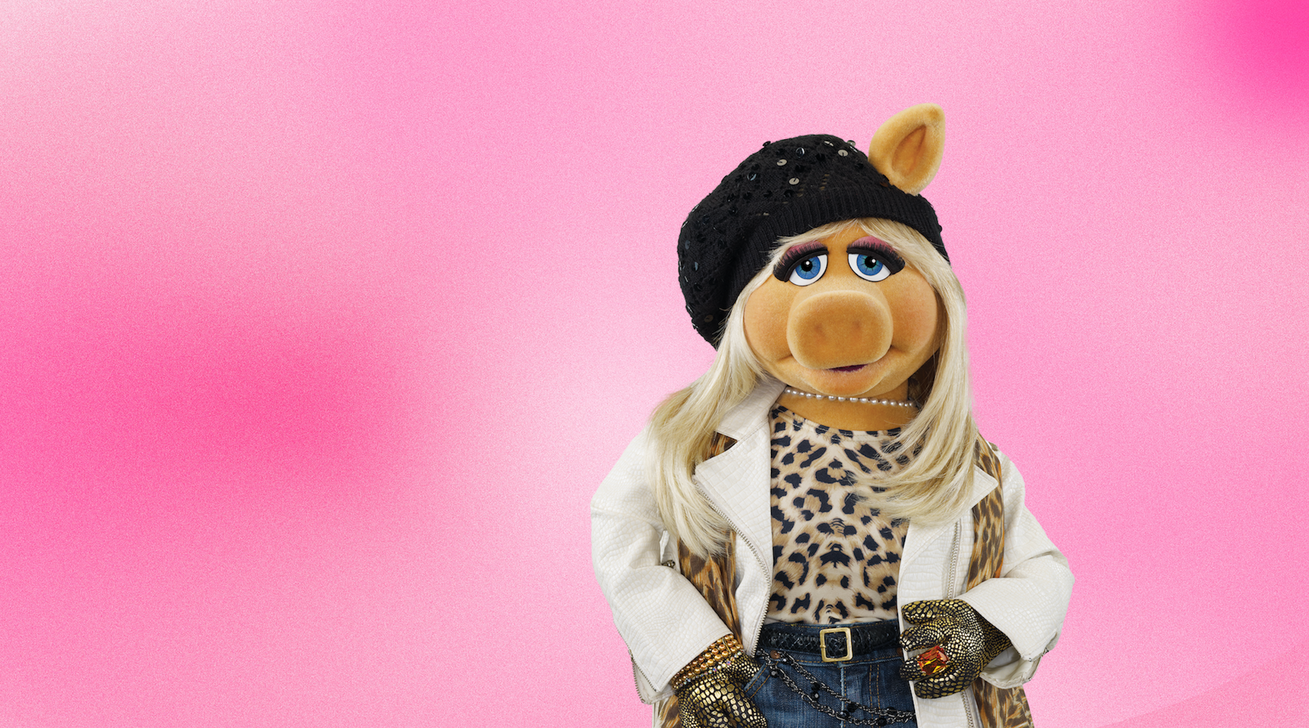 Oris ProPilot X Miss Piggy Edition Watch ORS-1840 Image 6