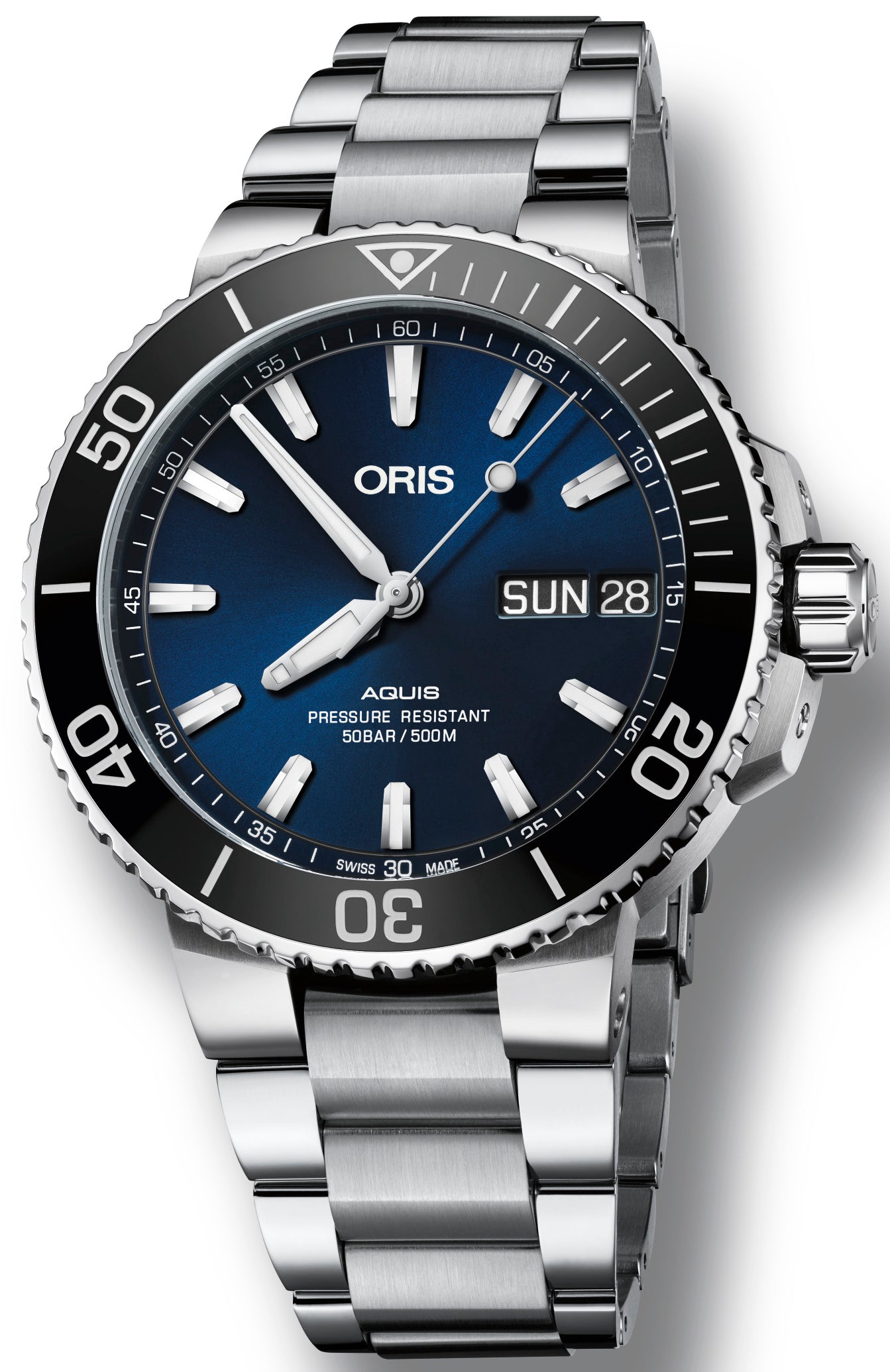 Oris Watch Aquis Big Day Date 01 752 7733 4135-07 8 24 05PEB Image 1
