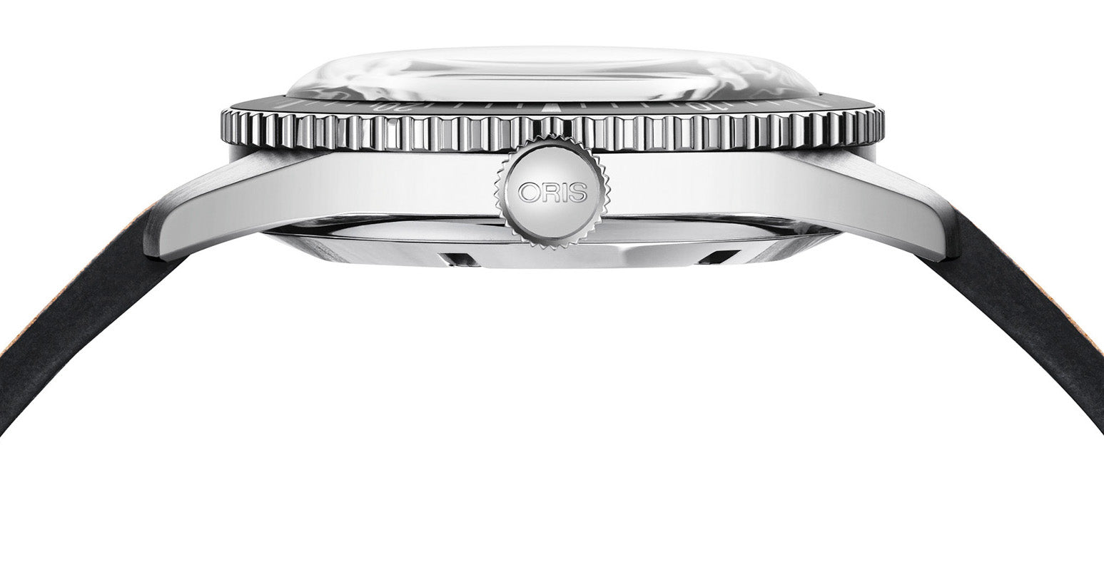 Oris Watch Divers Sixty Five Bracelet D 01 733 7720 4055-07 8 21 18 Image 2