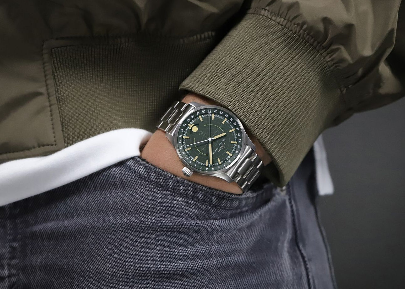 sinn-308-hunting-watch-308-010-h-link-image1