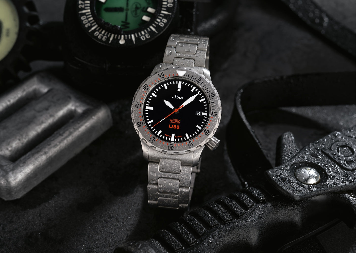 Sinn U50 Hydro H-Link Bracelet Watch 1051.010 H-Link Bracelet Image 4