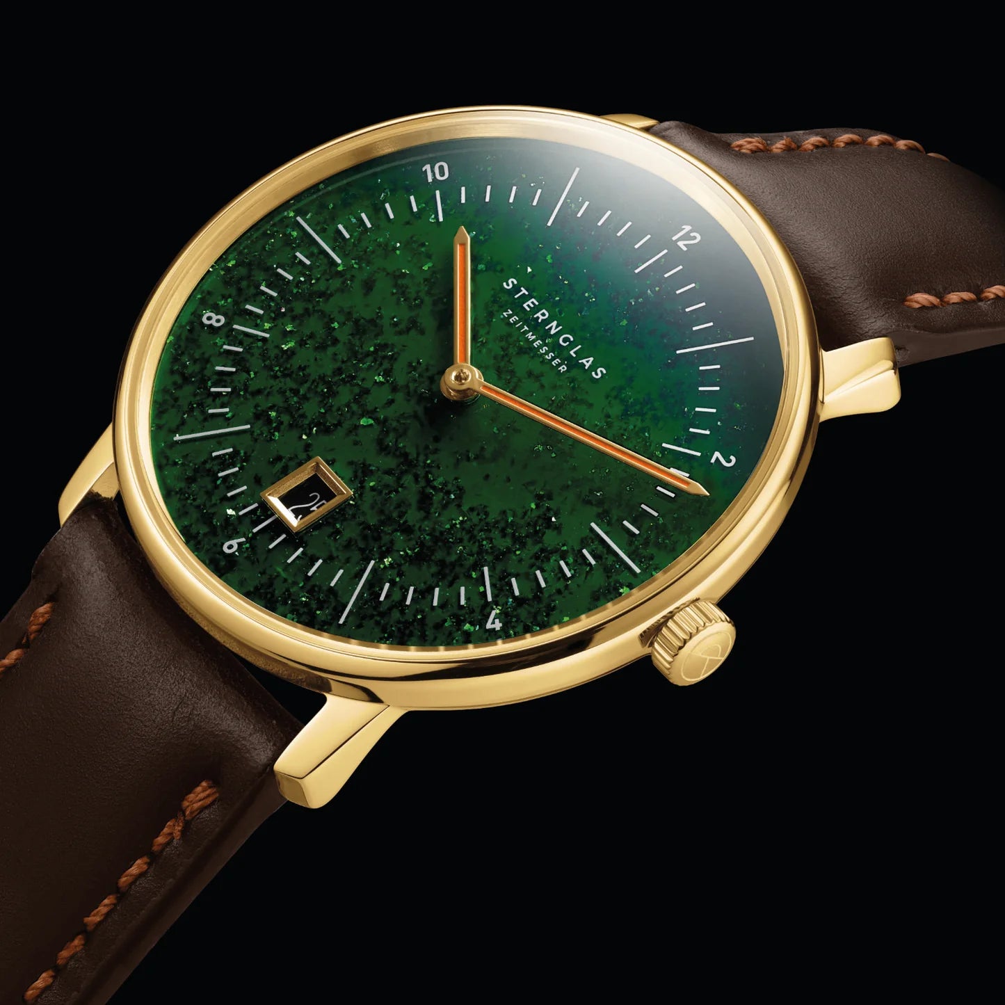 sternglas-naos-edition-aventurin-dark-green-gold-dunkelbraun-watch-s01-nan41-br01-image