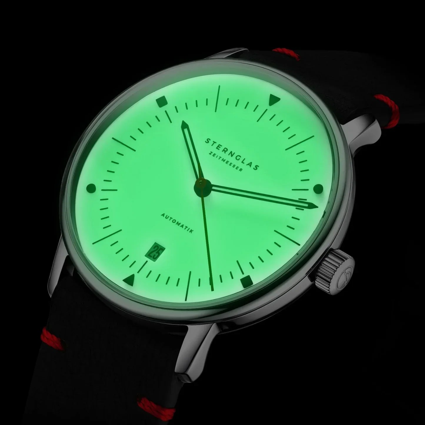 sternglas-naos-edition-bauhaus-x-red-watch-s02-nai24-vi29-image