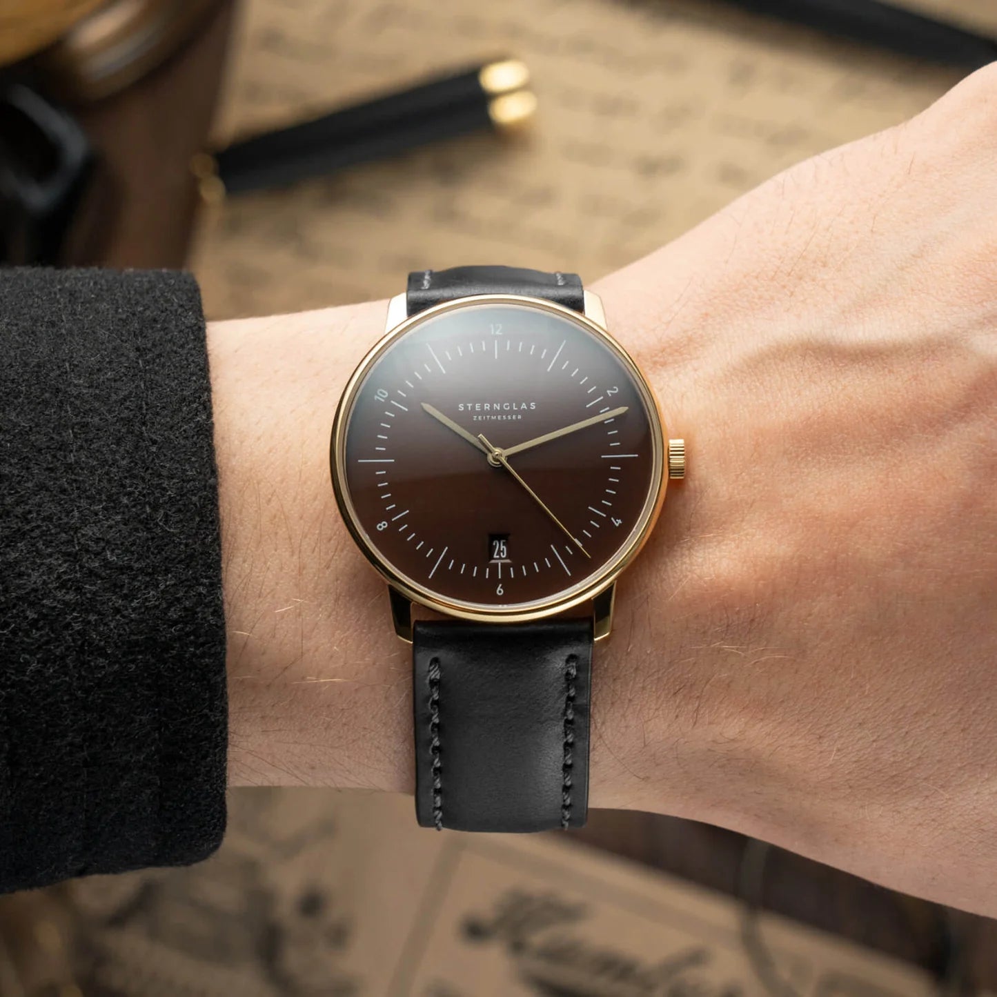 sternglas-naos-edition-heritage-dark-brown-gold-dark-brown-gold-watch-s01-nae21-br01-image