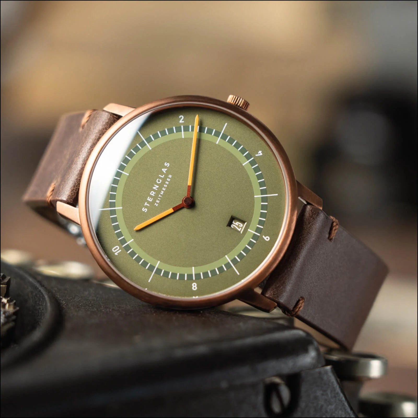 sternglas-naos-xl-edition-1905-watch-s01-nxt35-vl17-image5