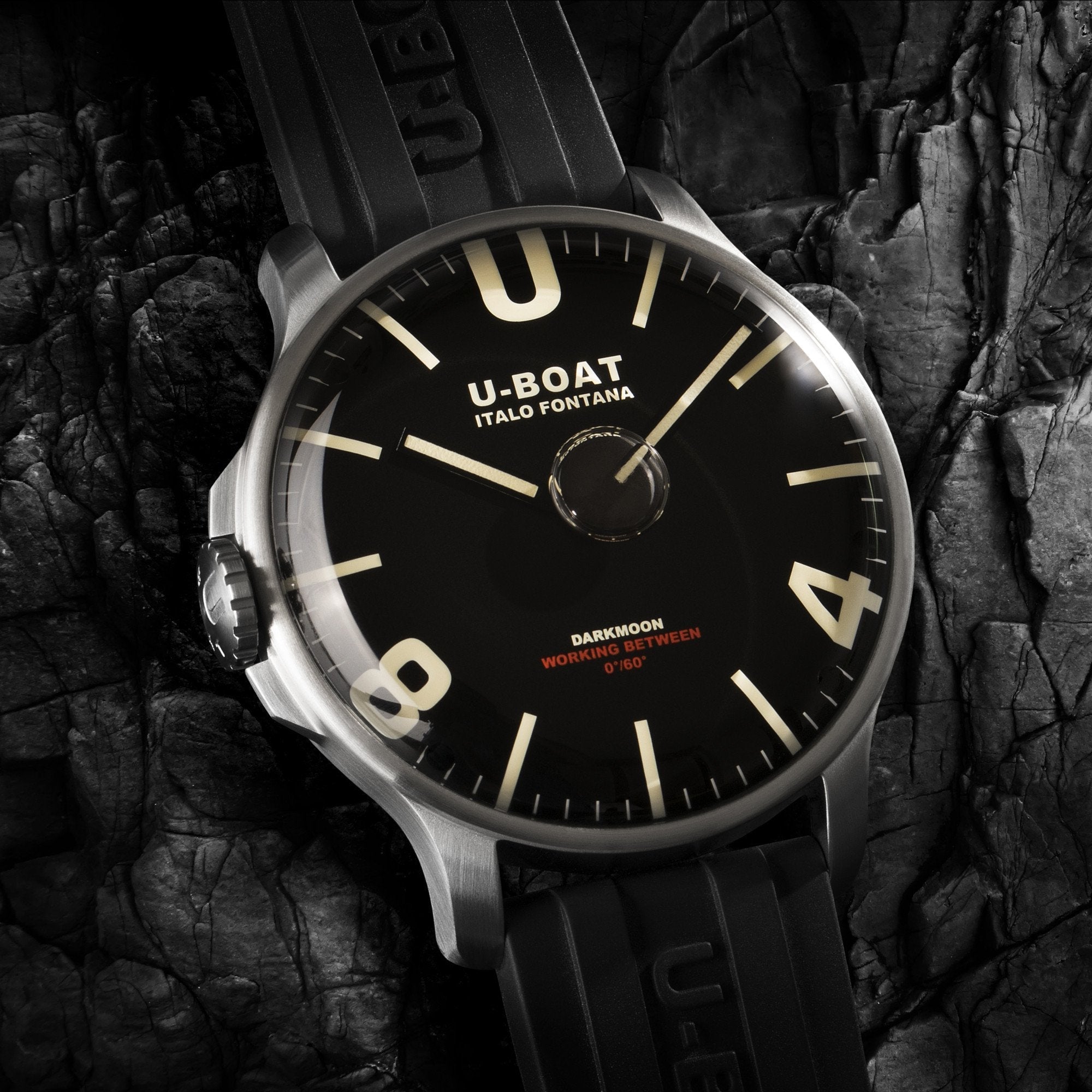 U-Boat Darkmoon 44 Black SS Watch 8463/C Image 3