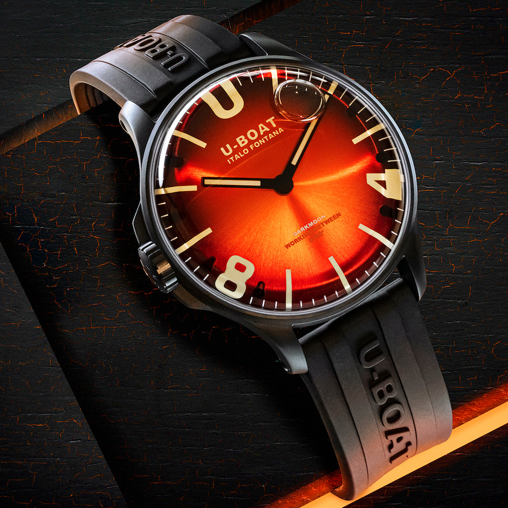 U-Boat Watch Darkmoon 44 Cardinal Red IPB D 8697 Image 3