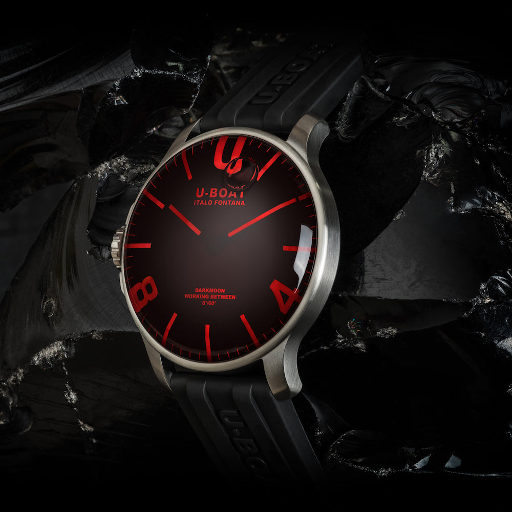 U-Boat Watch Darkmoon Red Glass SS 8465 Image 2
