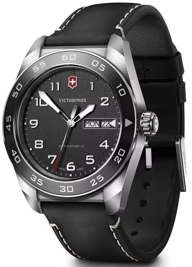 Victorinox Swiss Army Quartz Watch VTX-638 Image 2