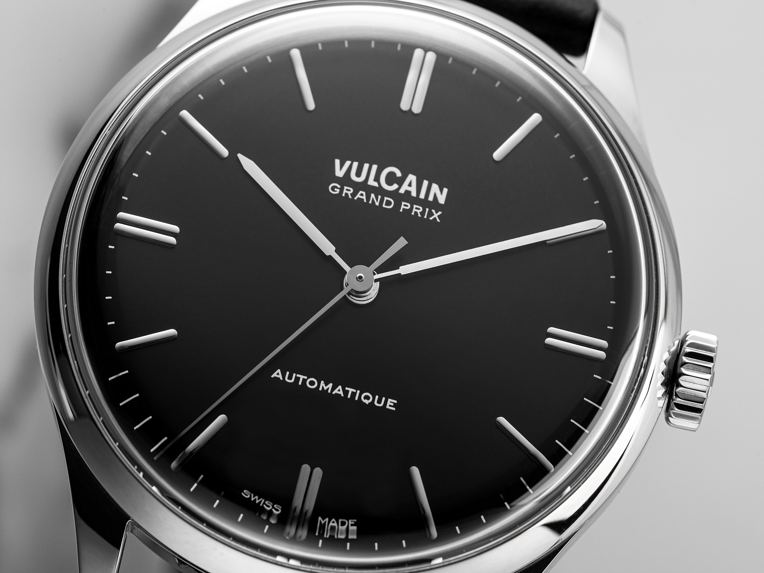 Vulcain Grand Prix Black Calf Leather Watch 670171A00.BAC201 Image 3