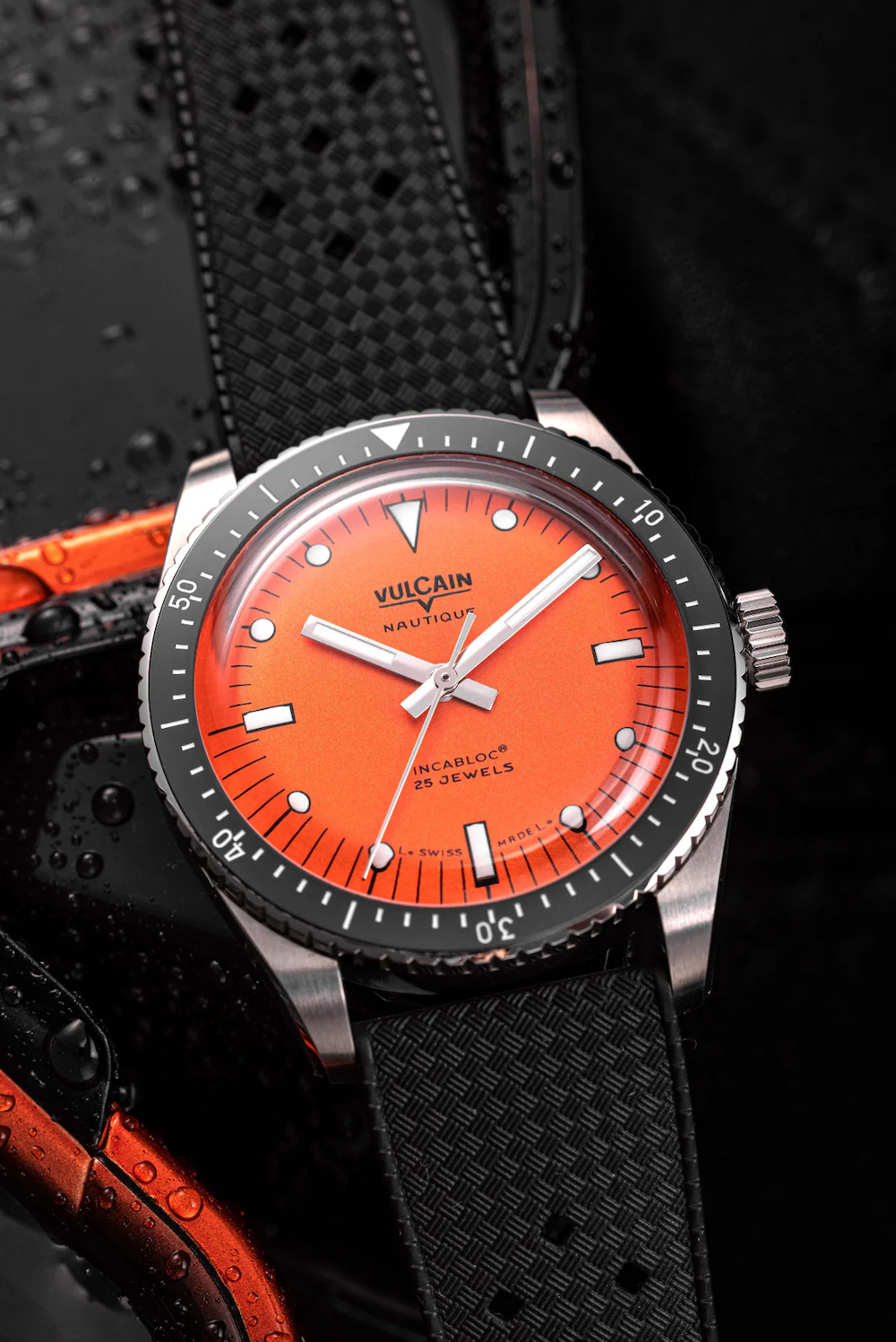 Vulcain Skindiver Nautique Orange Watch 660170A67.BAR200 Image 3