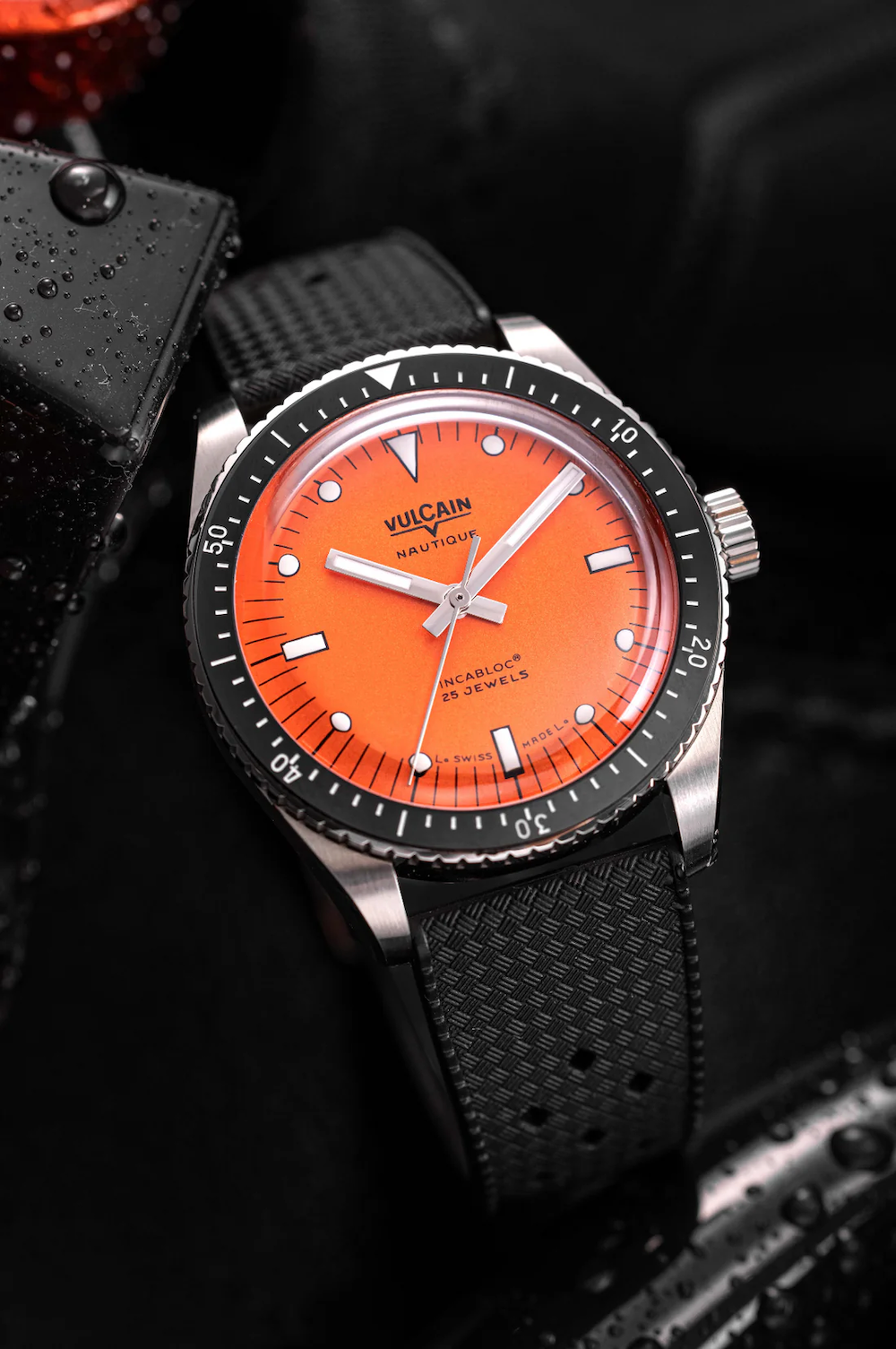 Vulcain Skindiver Nautique Orange Watch 660170A67.BAR200 Image 4