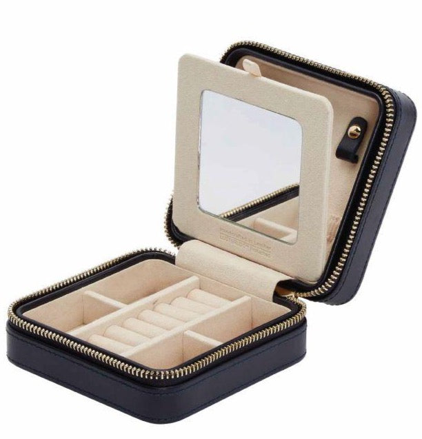 WOLF Jewellery Case Maria Zip Small Navy 766217 Image 1