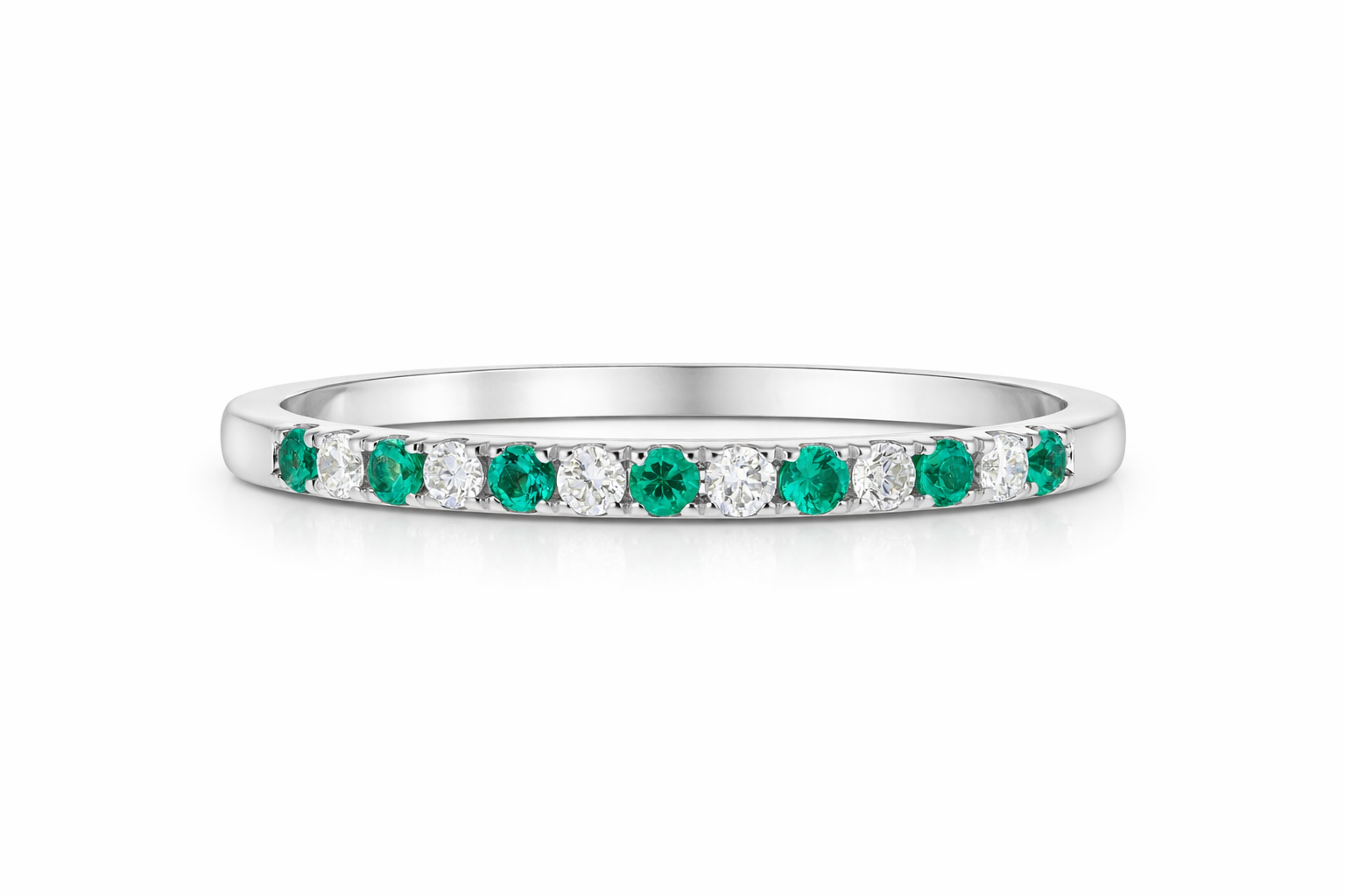 18ct White Gold 0.09ct Emerald 0.08ct Diamond Castle Half Set Eternity Ring J830 Image 2