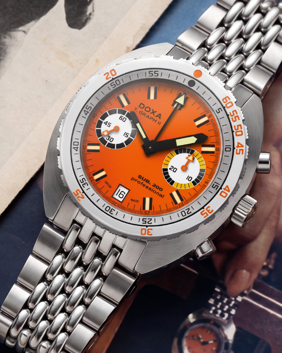 doxa-sub-200-t-graph-ii-professional-watch-806-10-351-10