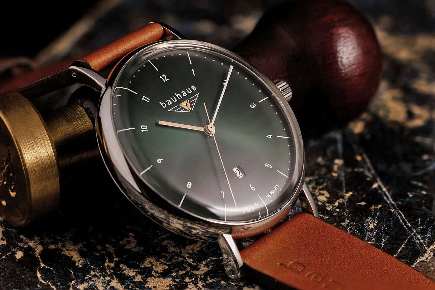 Bauhaus Classic Watch 21404 Image 2