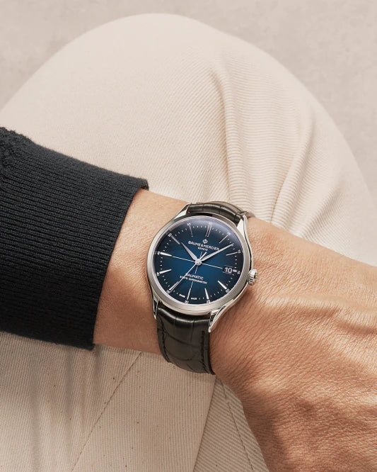Baume et Mercier Clifton Baumatic Cadran Blue Watch 10467 Image 5
