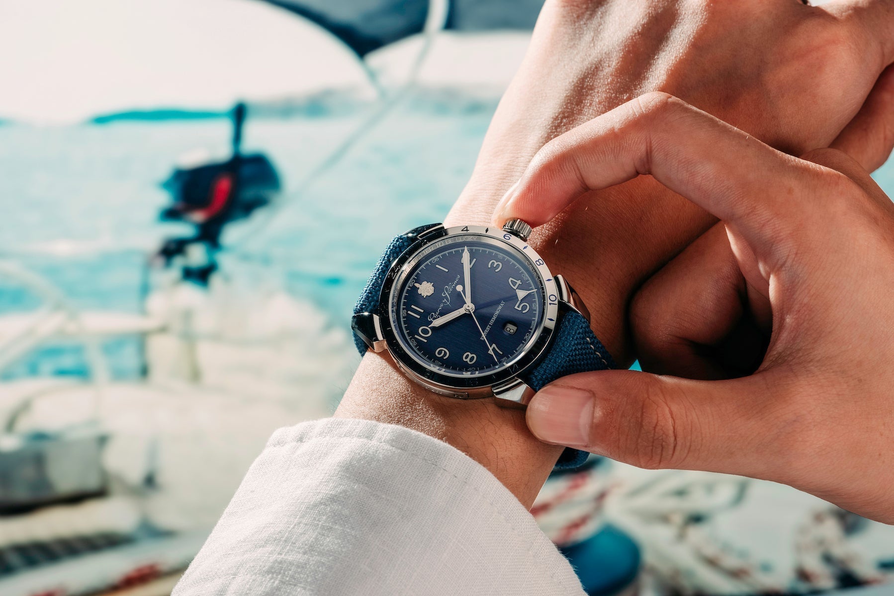 Cuervo y Sobrinos Historiador Hemingway The Fisherman Limited Edition Watch 3192B.1B Image 11