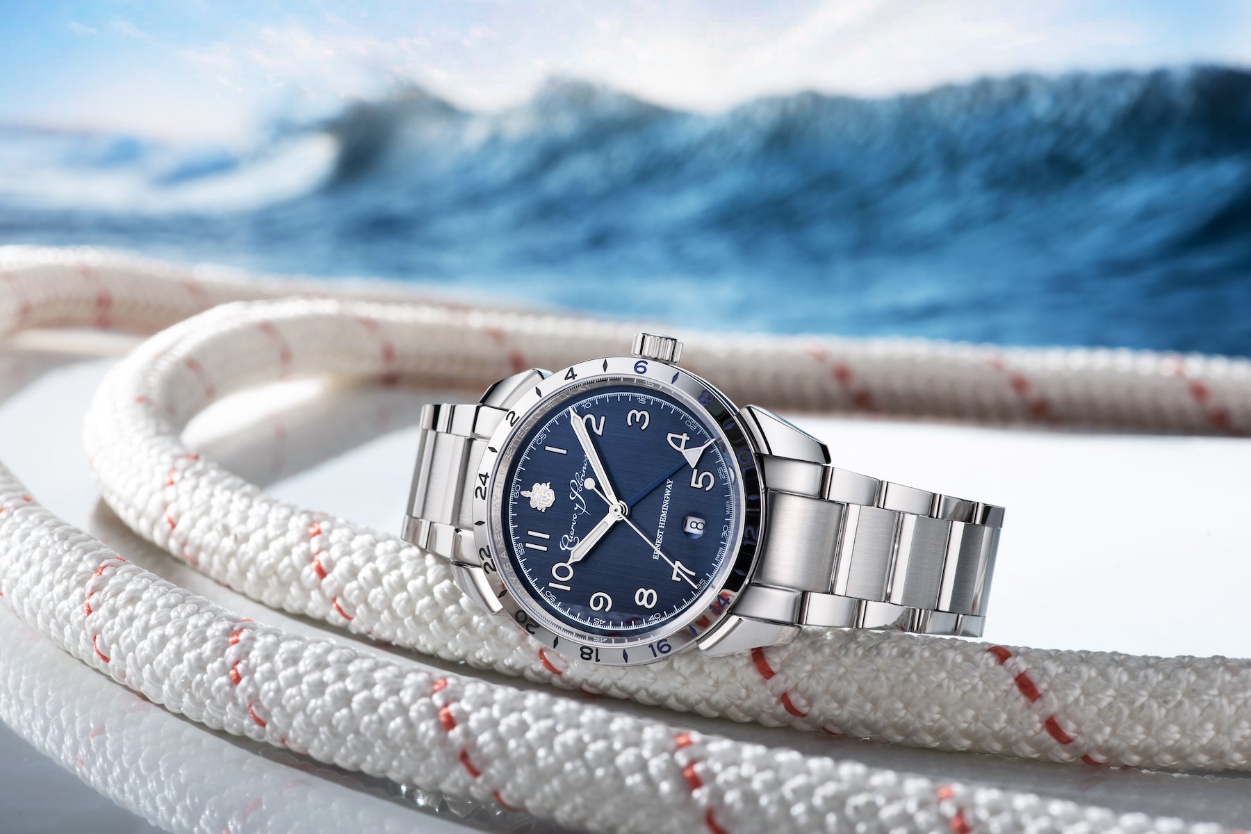 Cuervo y Sobrinos Historiador Hemingway The Fisherman Limited Edition Watch 3192B.1B Image 9
