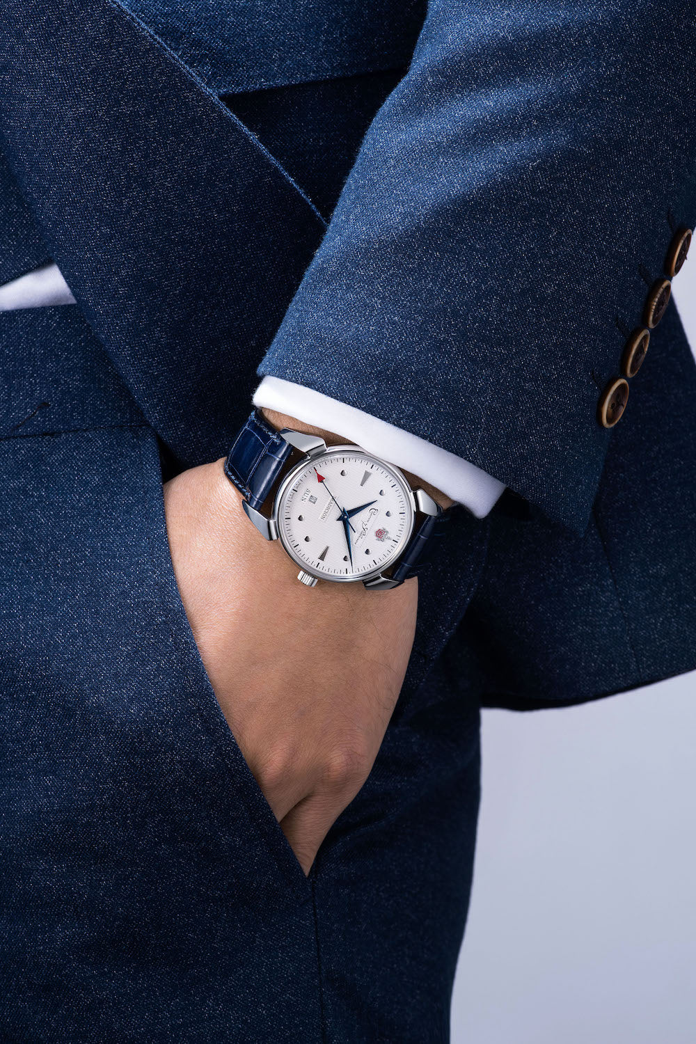 Cuervo y Sobrinos Historiador Tradicion San Rafael Limited Edition Watch 3195.1SR.A Image 6