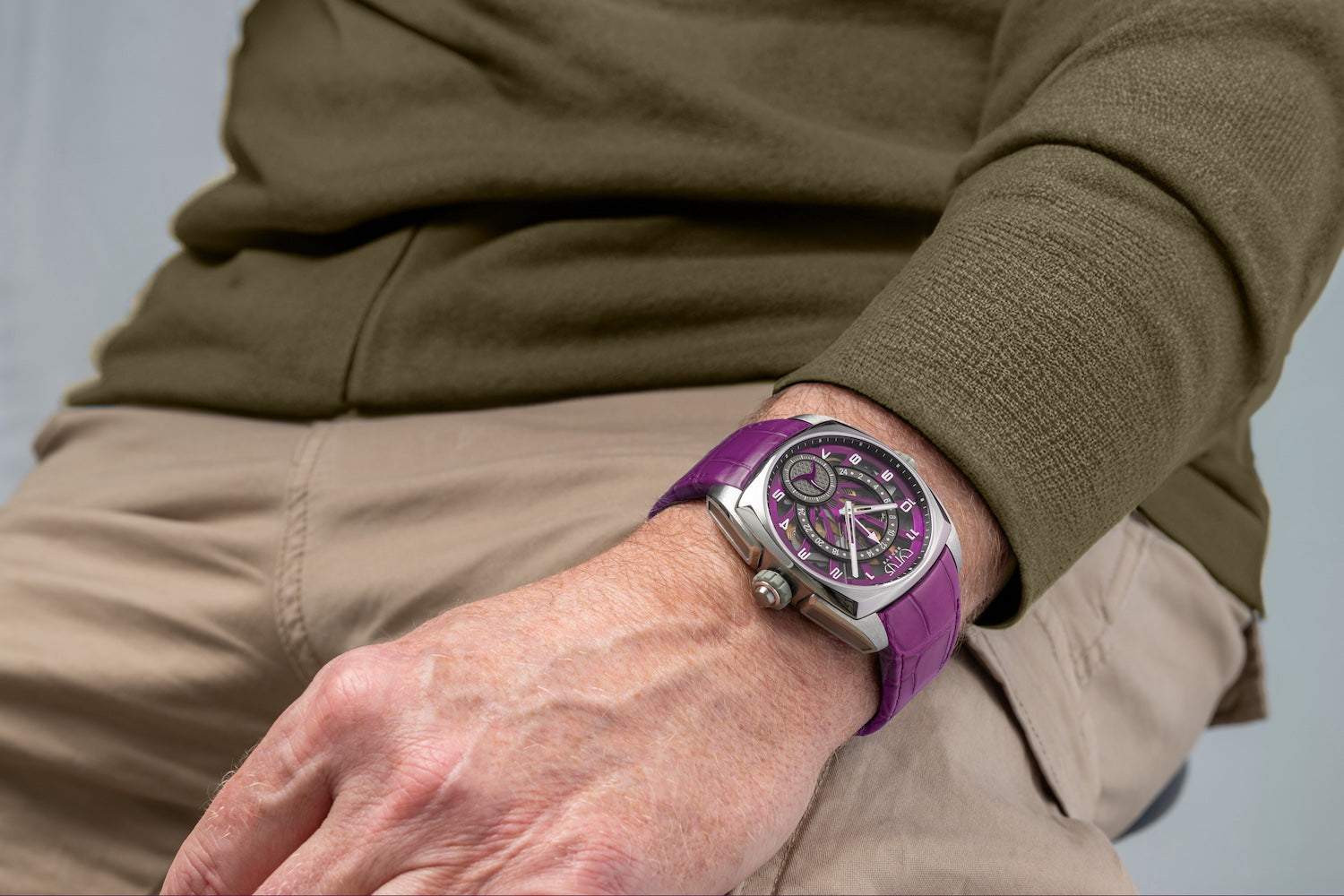 Cyrus Klepcys GMT Titanium Royal Purple Alligator Watch 539.507.TTA.D Image 8