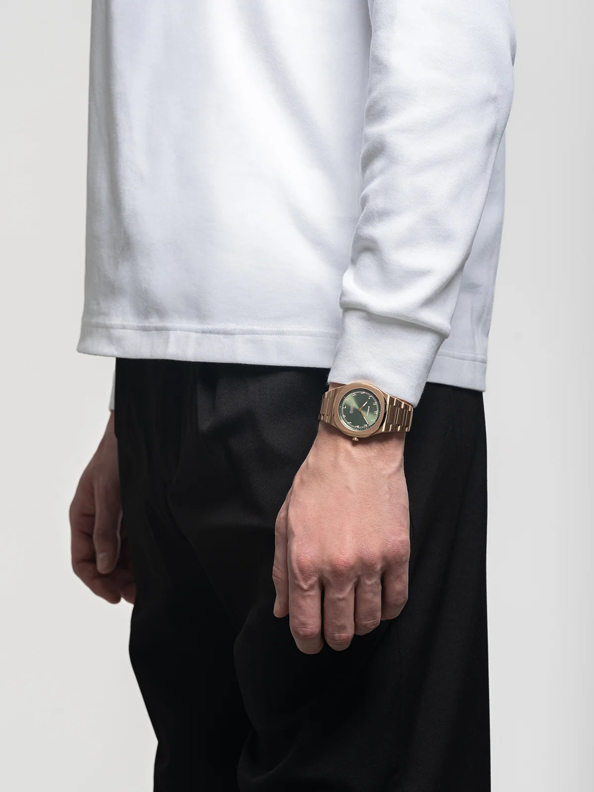 d1-milano-jade-mirage-ultra-thin-watch-uhbj09-image