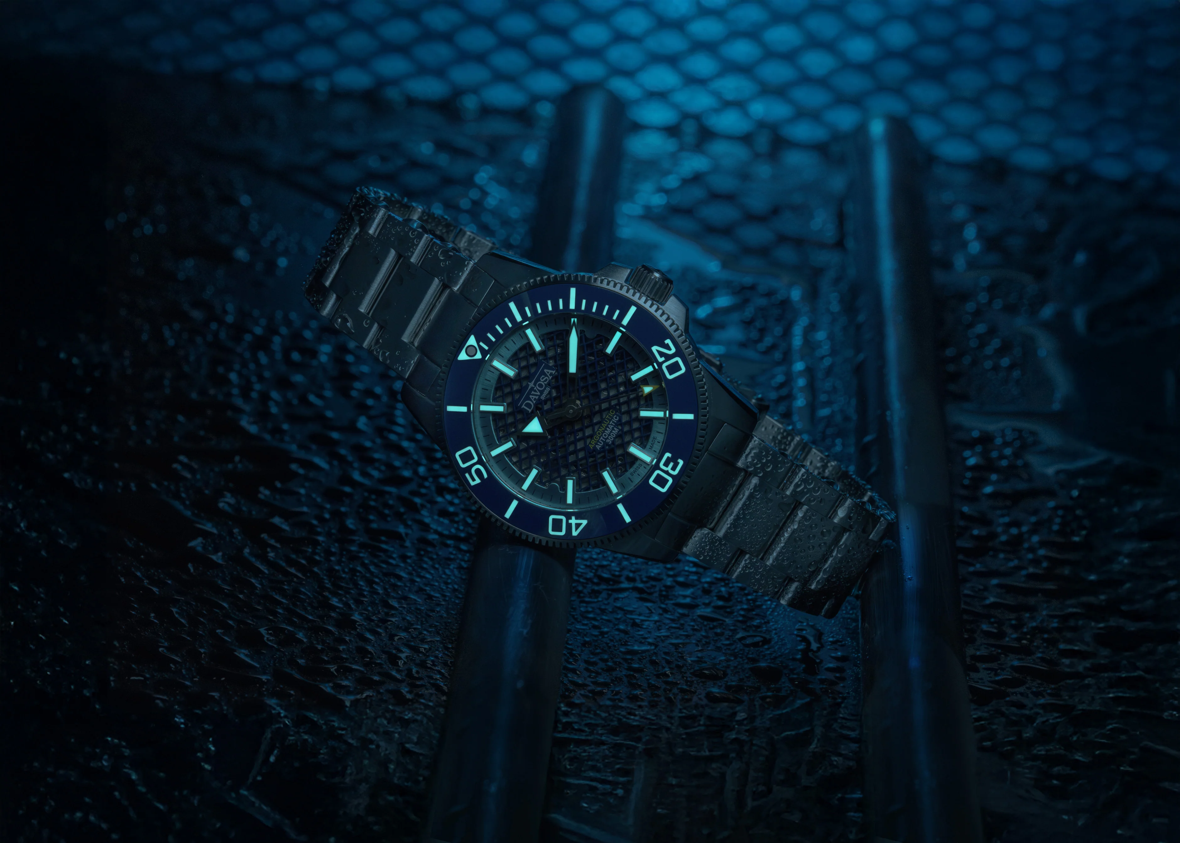 Davosa Argonautic 41 Shark Diver Blue Limited Edition Watch 16154140 Image 3
