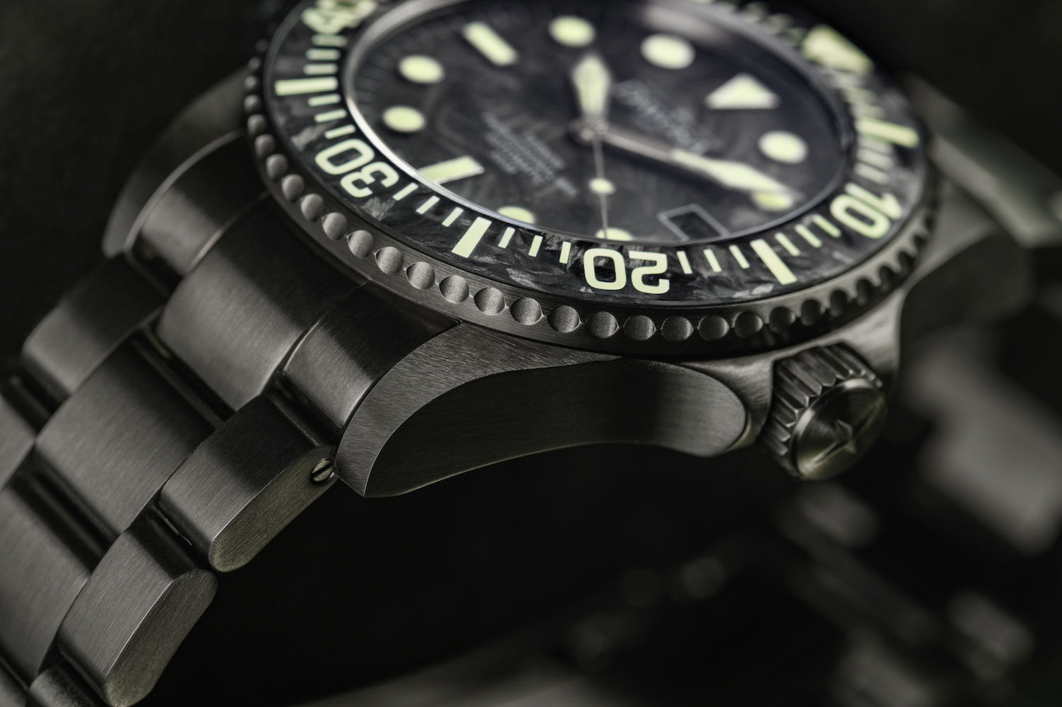 Davosa Ternos Professional 68h Carbon Limited Edition Watch 16153950 Image 6