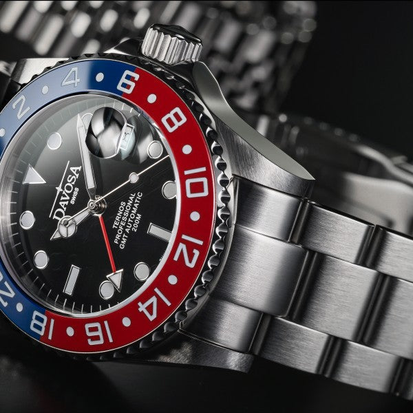 Davosa Ternos Professional GMT Tri Bracelet Watch 16157160 Image 5