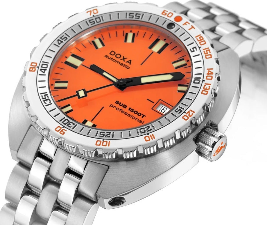 Doxa SUB 1500T Professional Bracelet Watch 883.10.351.10 Image 2