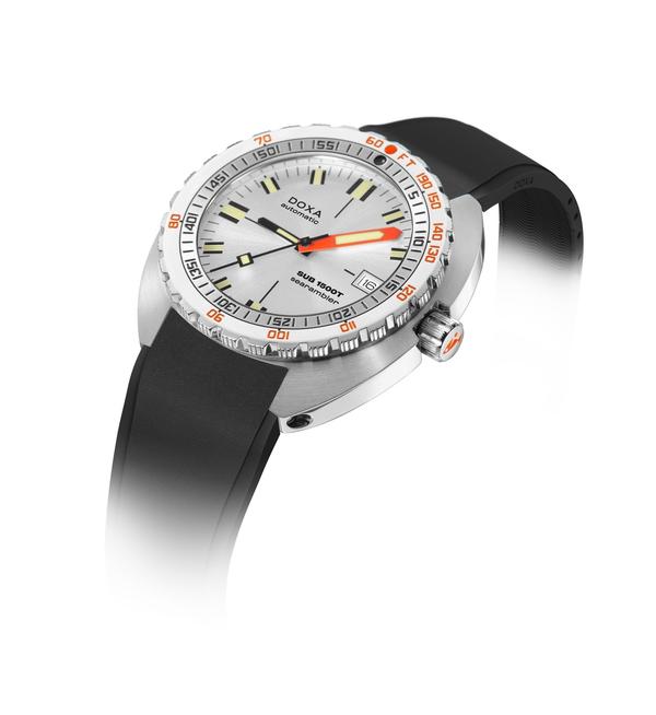 Doxa SUB 1500T Searambler Rubber Watch 883.10.021.20 Image 2