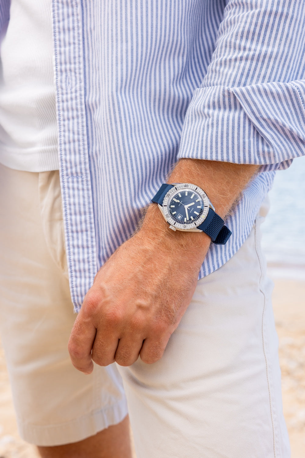 Doxa Sub 200 Caribbean Blue Rubber Watch 796.10.201.32 Image 6