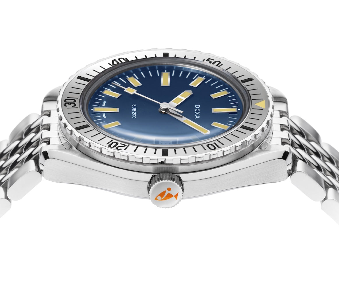 Doxa Sub 200 Caribbean Stainless Steel Bracelet Watch 796.10.201.10 Image 3