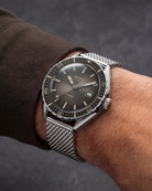 Doxa Sub 200 II Sharkhunter Vintage Grey Bracelet Watch DXA-325 Image 4