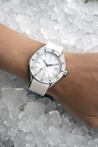 Doxa Sub 200 Whitepearl Watch 799.10.011.23 Image 8
