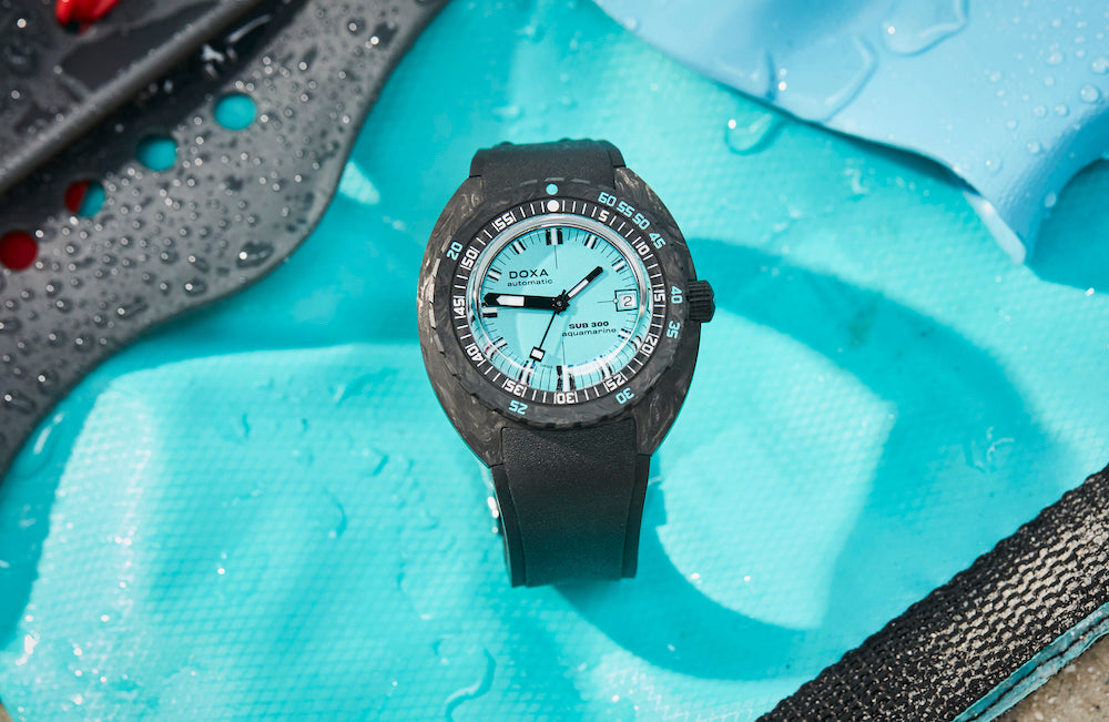 Doxa SUB 300 Carbon COSC Aquamarine Rubber Watch 822.70.241.20 Image 5
