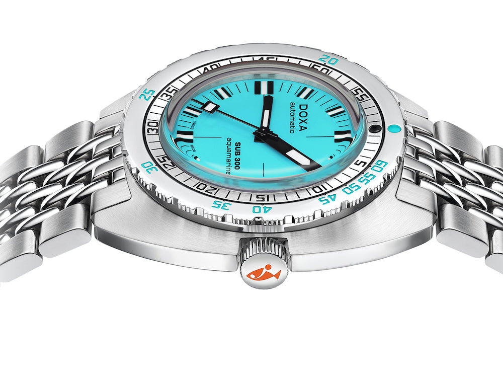 Doxa SUB 300 COSC Aquamarine Bracelet Watch 821.10.241.10 Image 2