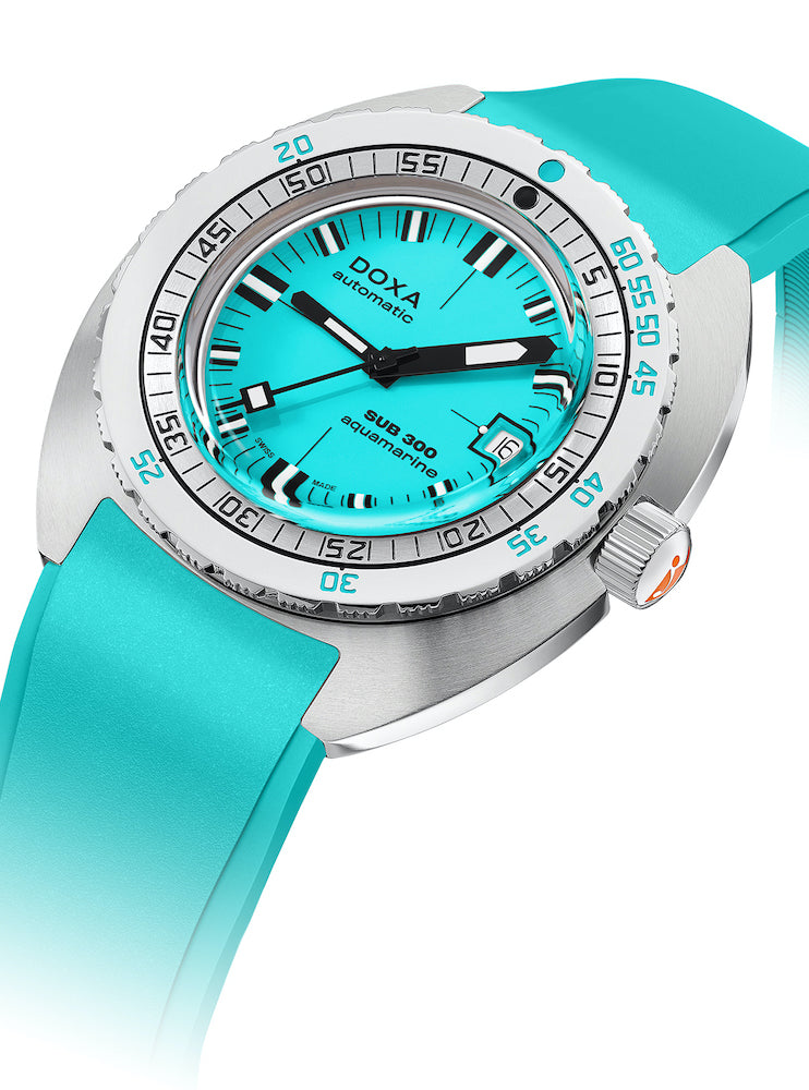 Doxa SUB 300 COSC Aquamarine Rubber Watch 821.10.241.25 Image 2