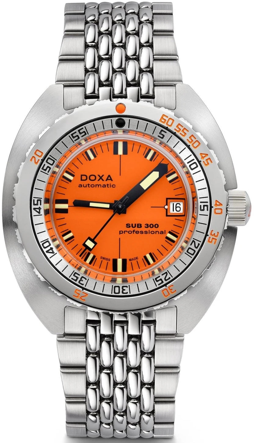 Doxa SUB 300 COSC Professional Bracelet Watch 821.10.351.10 Image 1
