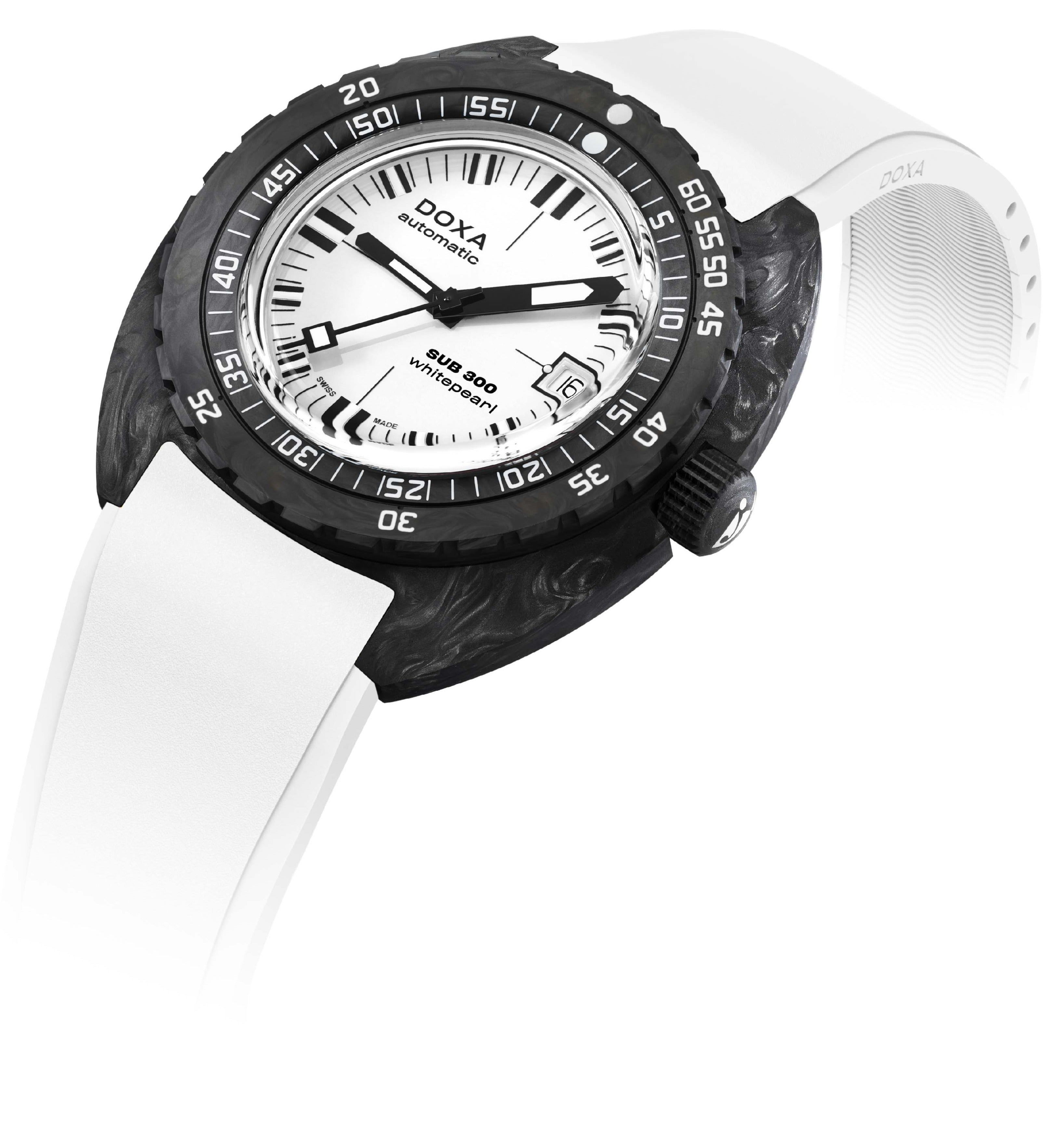 Doxa SUB 300 Whitepearl Carbon Watch 822.70.011.23 Image 3