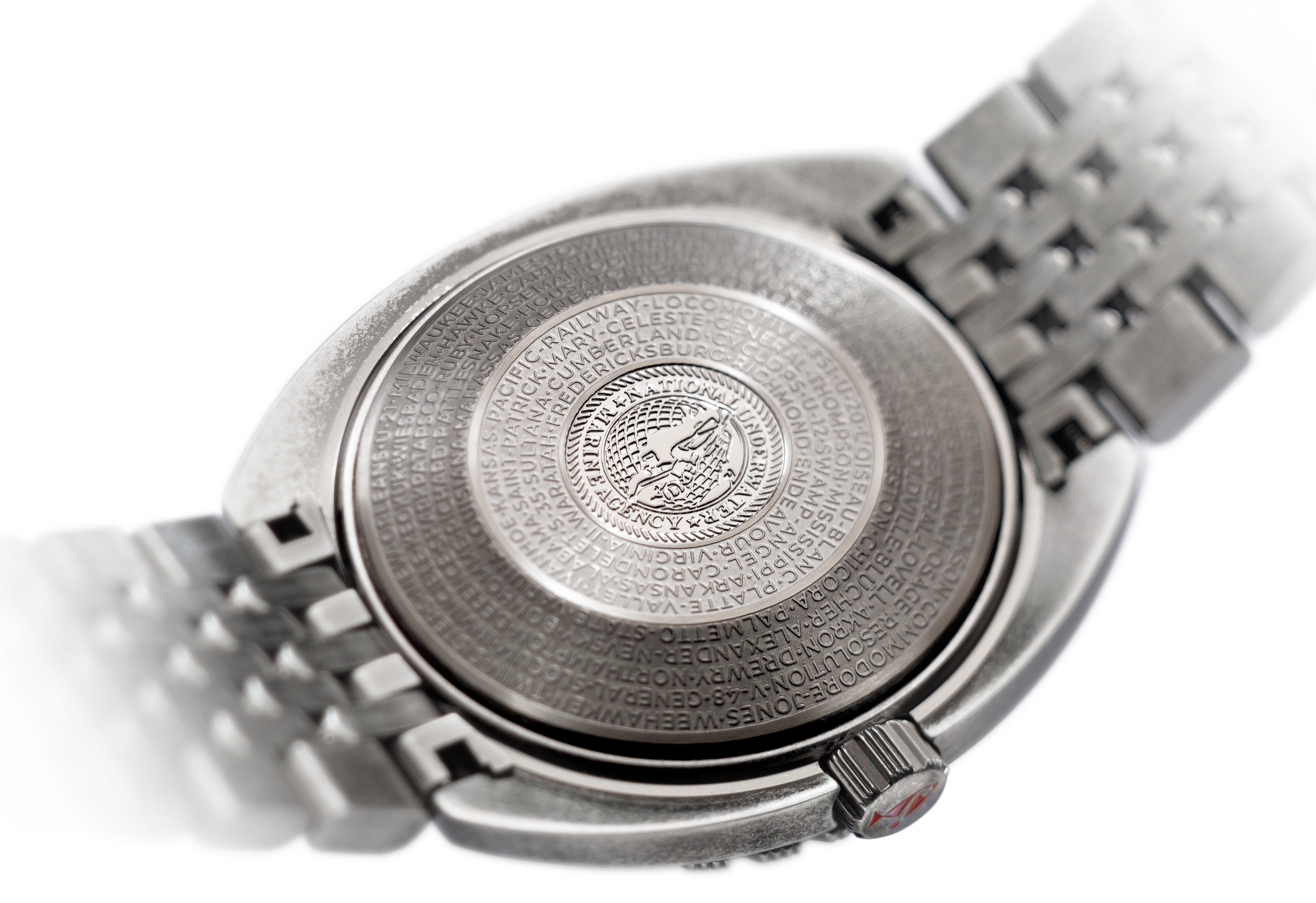 Doxa SUB 300T Clive Cussler Set Watch 840.80.031.15 Image 7