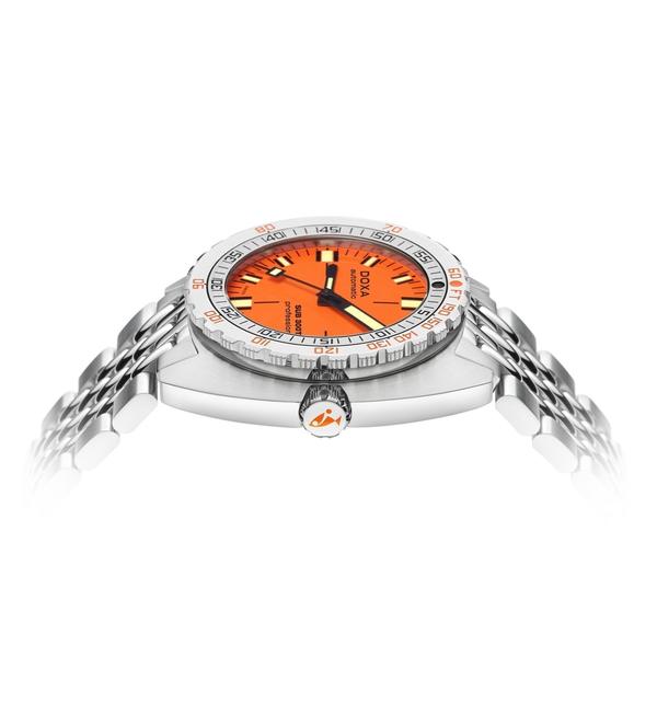 Doxa Sub 300T Professional Bracelet Watch 840.10.351.10 Image 3