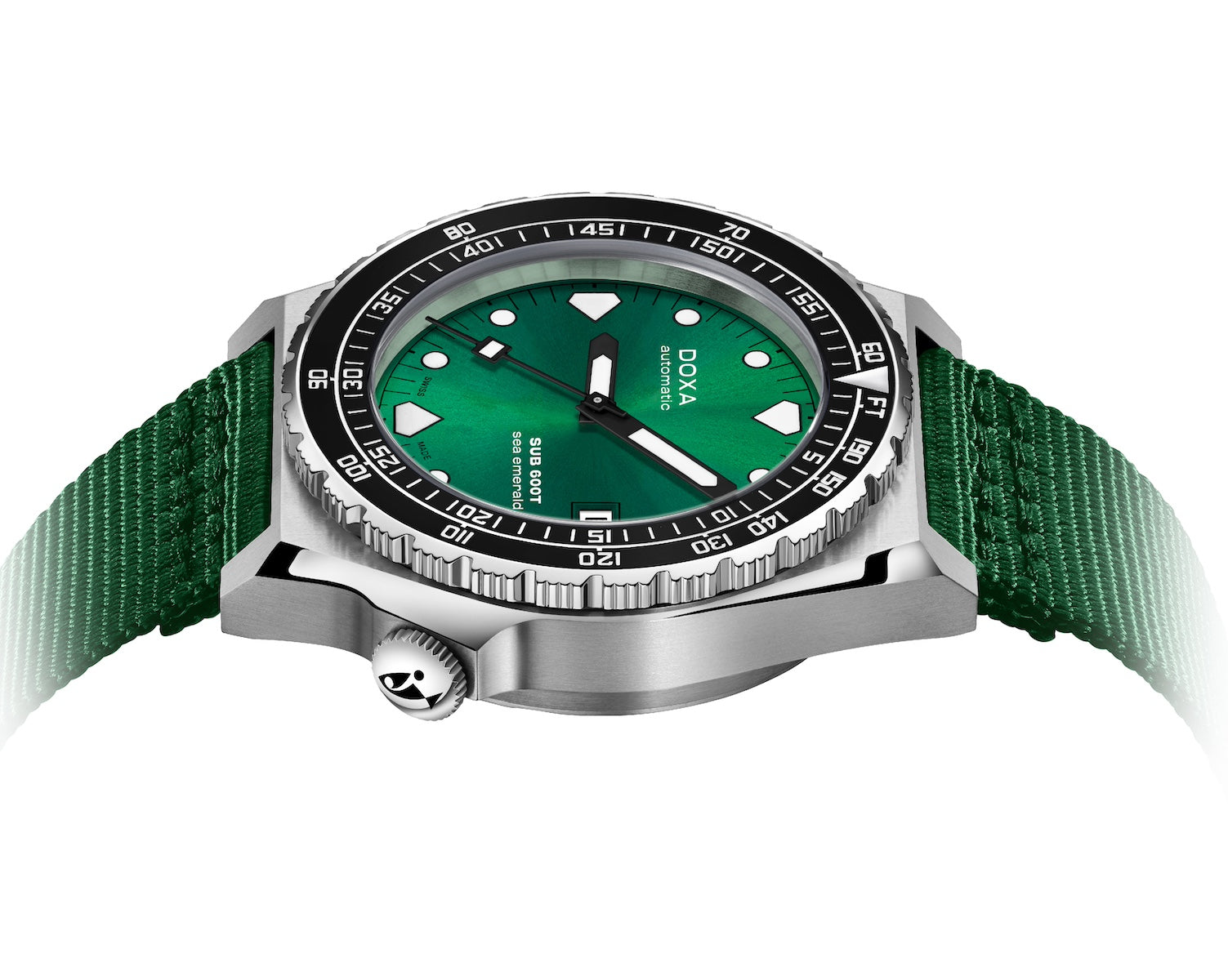 Doxa SUB 600T Sea Emerald Ceramic Nato Watch 861.10.131.26-N Image 3